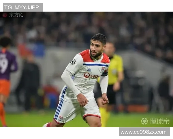 法国足球明星卷入诈骗丑闻引发公众关注与讨论 法国足球明星卷入诈骗丑闻引发公众关注与讨论