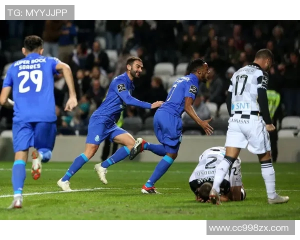 实况足球明星联队：聚焦全球顶尖球员的巅峰对决与精彩瞬间